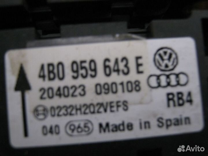 Датчик удара AIR BAG Volkswagen Touareg Cayenne