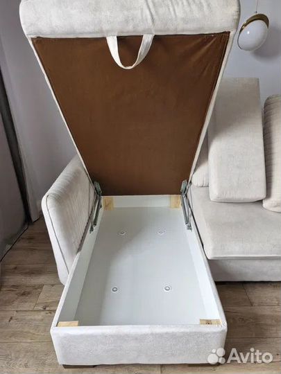 Угловой диван