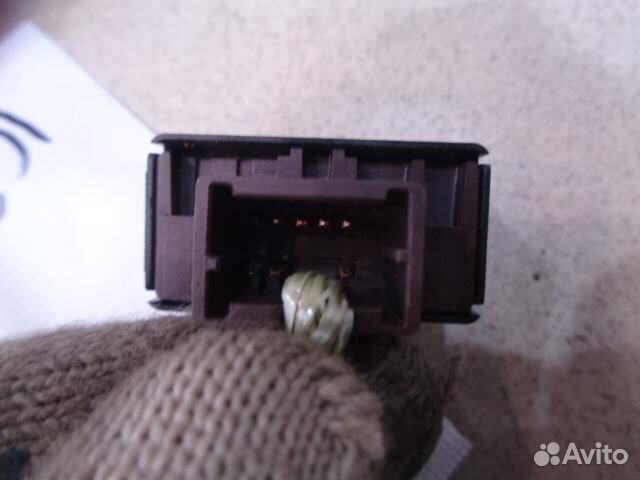 Кнопка обогрева сидений задняя левая Infiniti M Y