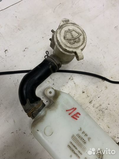 Бачок омывателя стекол Pajero 2