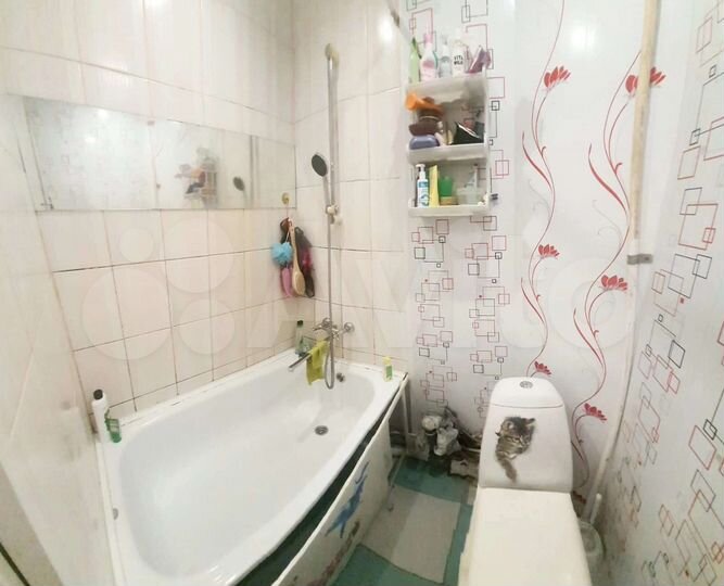 Комната 27 м² в 3-к., 3/6 эт.