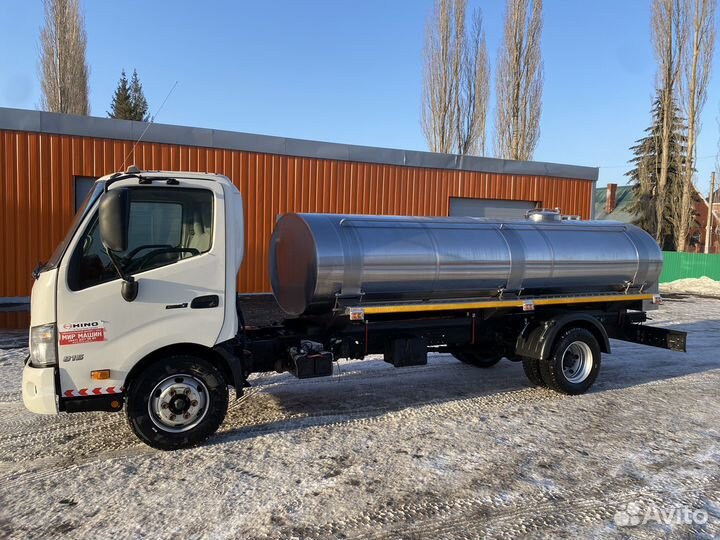 Hino 300 (Dutro), 2015