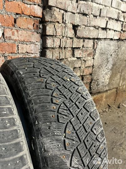 Continental IceContact 2 SUV 235/55 R20