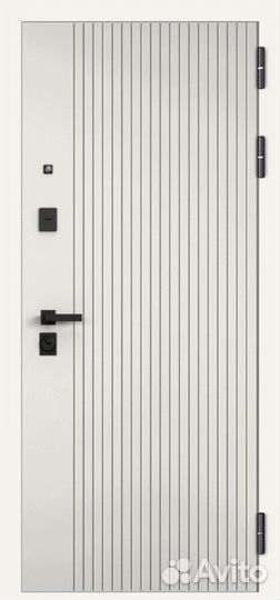 Дверь с зеркалом