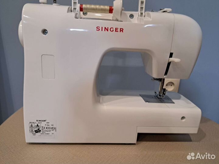 Швейная машина Singer 2250