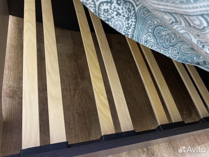 Спальный гарнитур бу