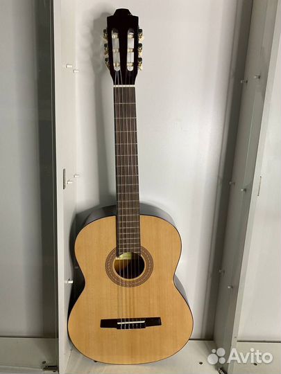Классическая гитара fabio
