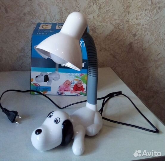 Лампа настольная