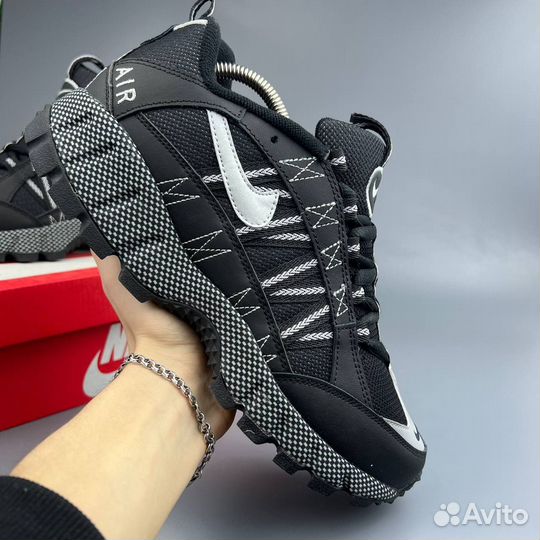 Кроссовки Nike Humara Qs