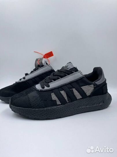 Кроссовки Adidas Retropy E5