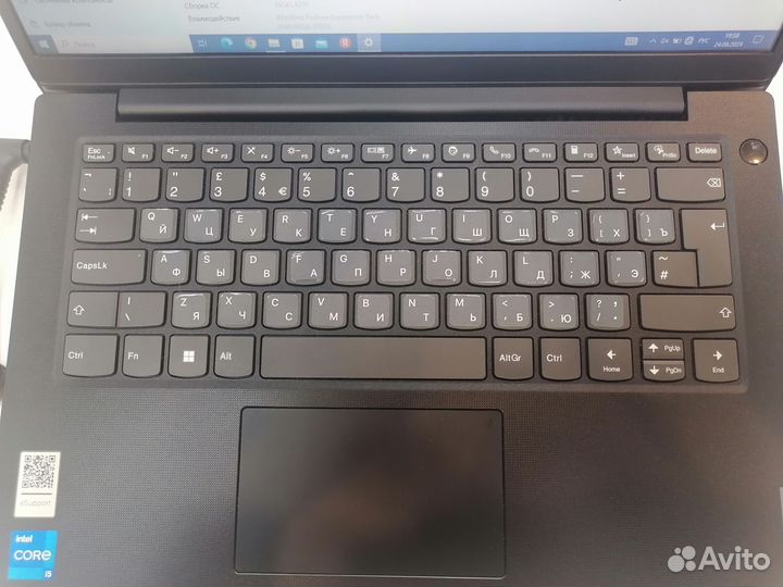 Ноутбук Lenovo V14 G2 ITL 82KA00nfuk