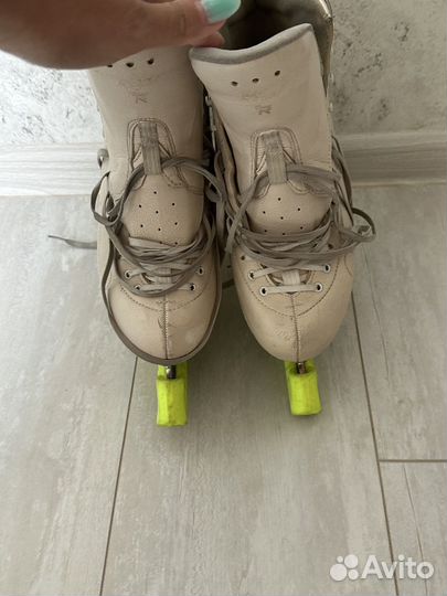 Фигурные коньки risport royal Ellit, р-р245