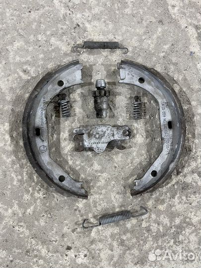 Колодки стояночного тормоза bmw f30