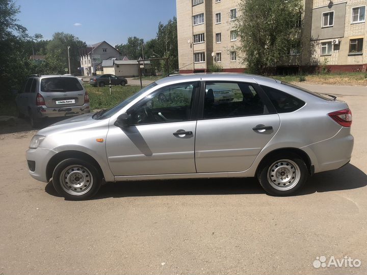 LADA Granta 1.6 МТ, 2016, 131 331 км