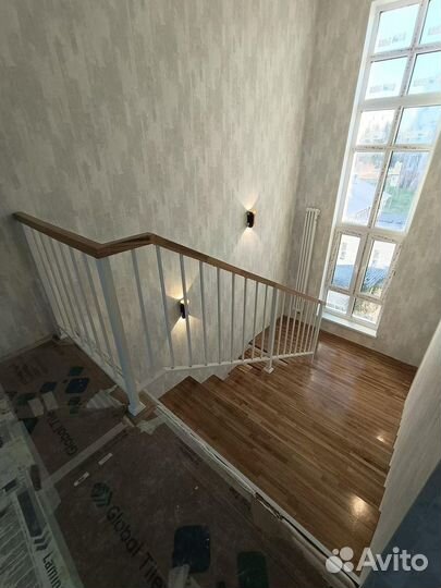 Лестница на второй этаж под ключ