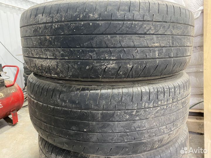 Bridgestone Dueler H/L 235/55 R20