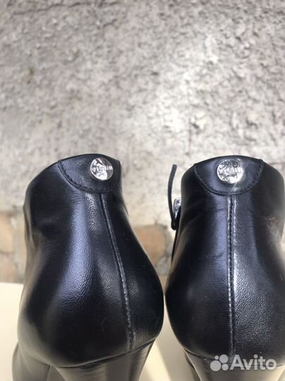 Ботильоны vicini