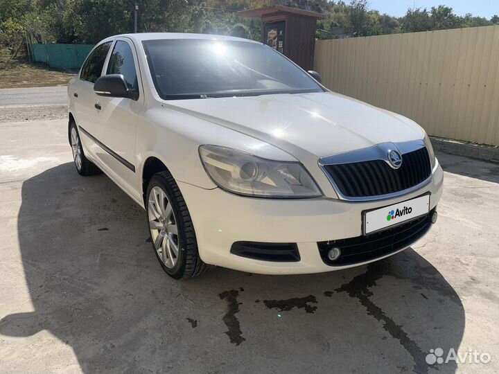 Шкода октавиа 2012 год оперская. Skoda octavia 2011 1. Skoda octavia 2011 1. Шкода 2011 года. 6.