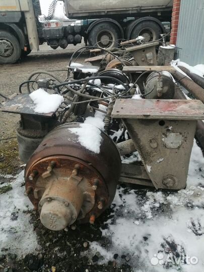 Продаю ось саф 1991г в сборке