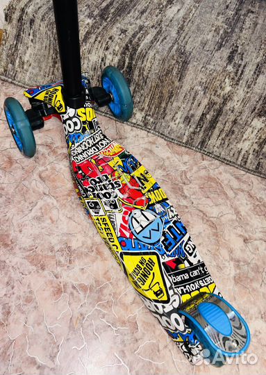 Самокат детский трехколесный