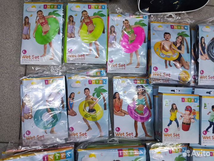 Надувной круг для плавания