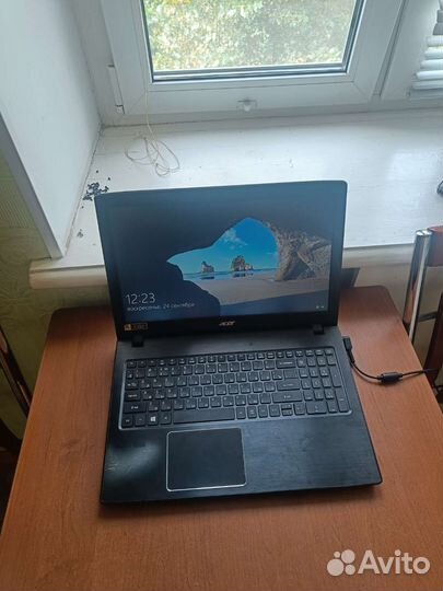 Ноутбук Acer 17 диагонали, full HD