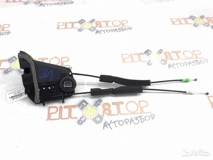 Замок двери задний левый Lexus GS430 (UZS190) 200