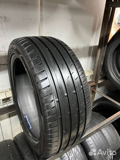 Toyo Proxes CF2 225/45 R17 94V