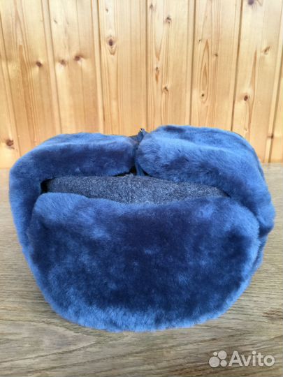 Шапка ушанка зимняя офицерская + две кокарды СССР