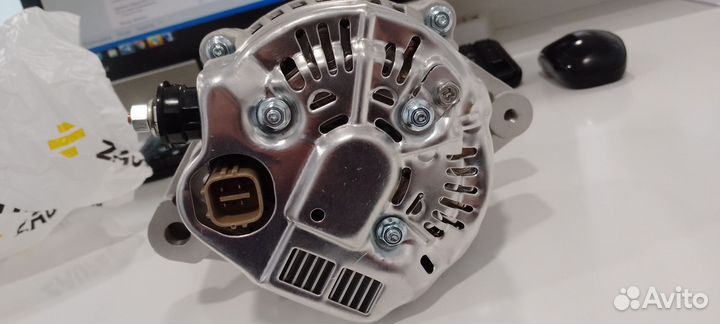 Генератор toyota LC 90/120/hiace 2.5/3.0 80A 00