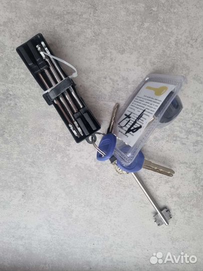 Дверь входная металлическая новая