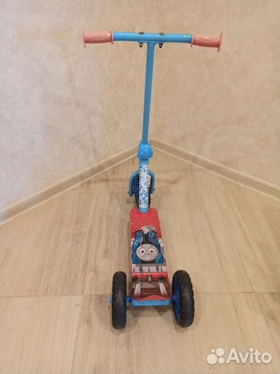 Самокат детский трехколесный