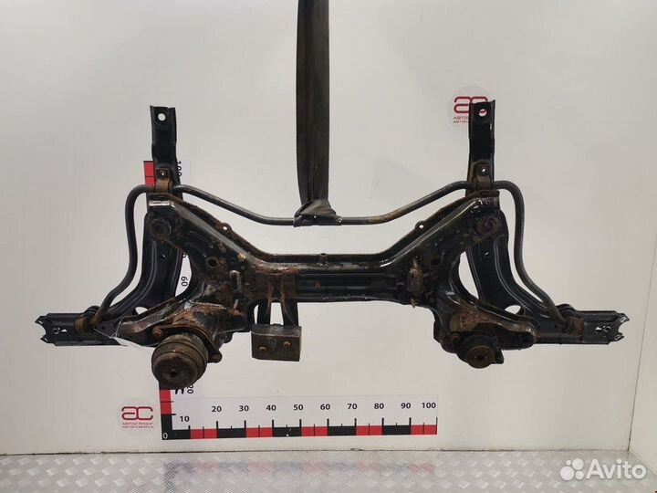 Подрамник, передняя балка для Golf 3