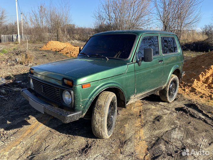 LADA 4x4 (Нива) 1.7 МТ, 1999, 90 000 км