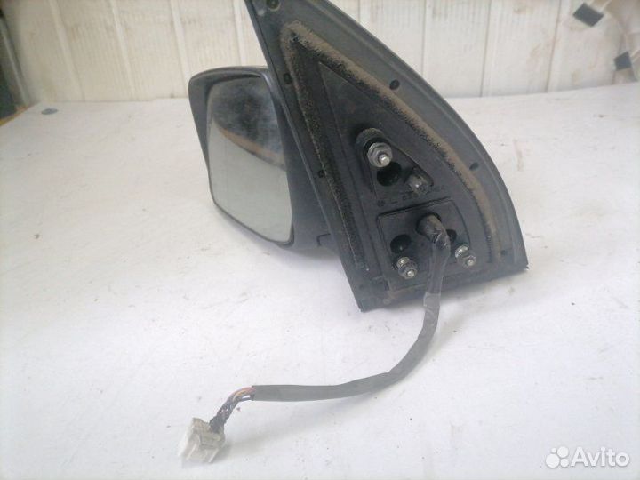 Зеркало заднего вида боковое переднее левое Nissan
