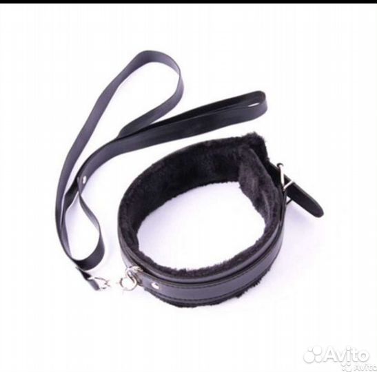 Ошейник с поводком
