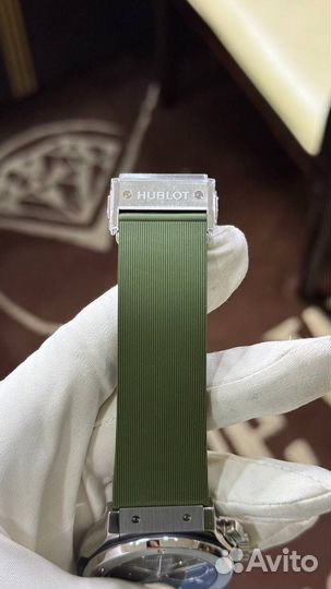 Hublot Classic Fusion Titanium Green Chronograph