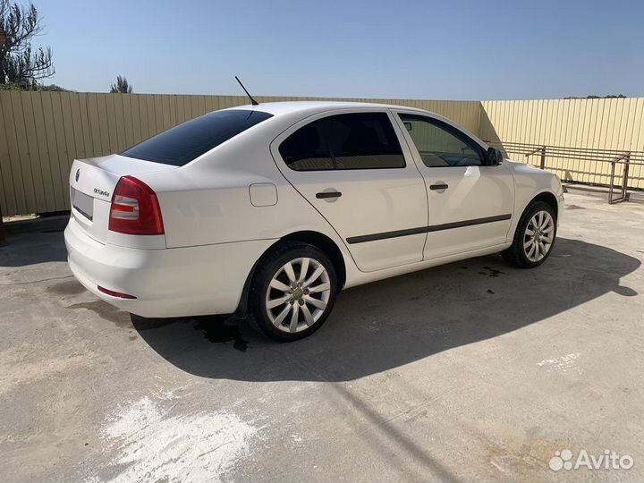 Skoda Octavia 1.6 МТ, 2011, 275 063 км