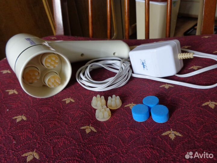 Массажер для массажа лица и укрепления волос