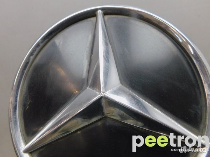 Б/У Б/У Эмблема A0008800300 mercedes-benz