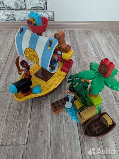 Lego Duplo пиратский корабль джека
