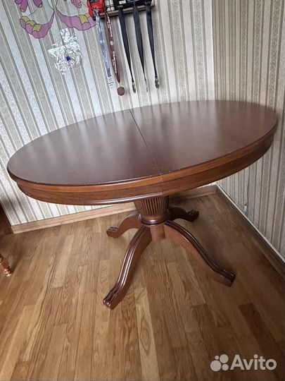 Стол круглый массив дерева