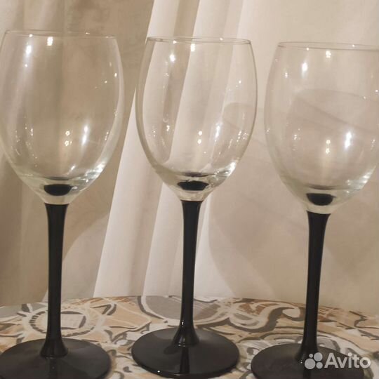 Бокалы для вина