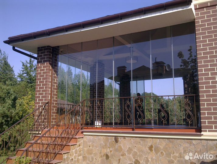 Безрамное остекление лоджий