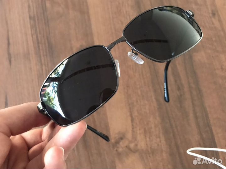 Солнцезащитные очки