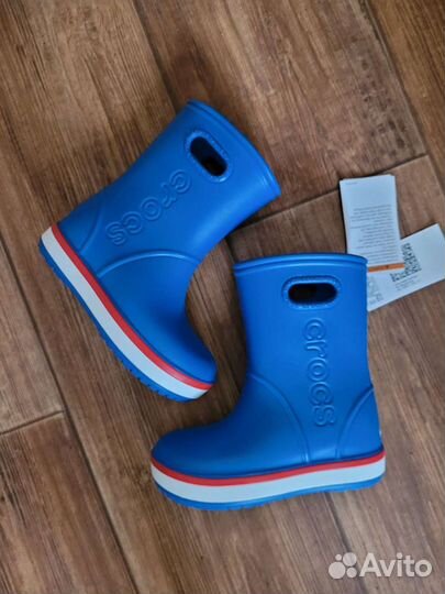 Новые оригинальные сапоги crocs c 23 по 32