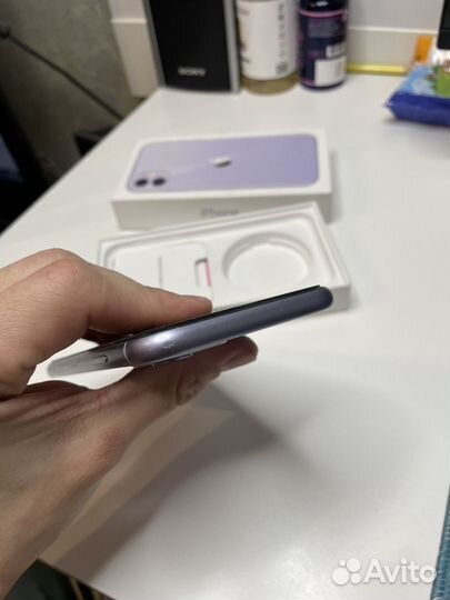 iPhone 11, 128 ГБ
