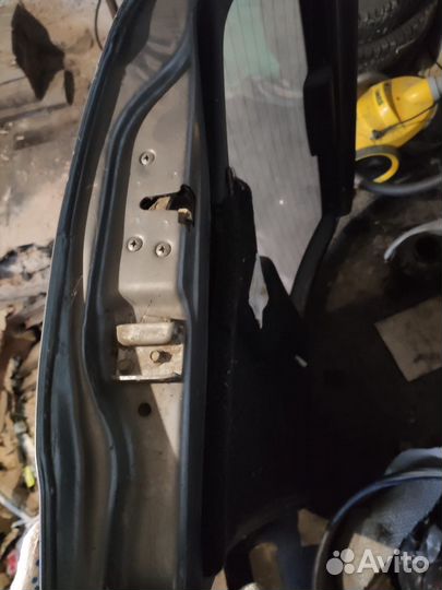 Крышка багажника niva