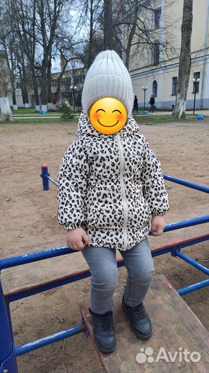 Куртка демисезонная на девочку BabyGo 86 с шапкой