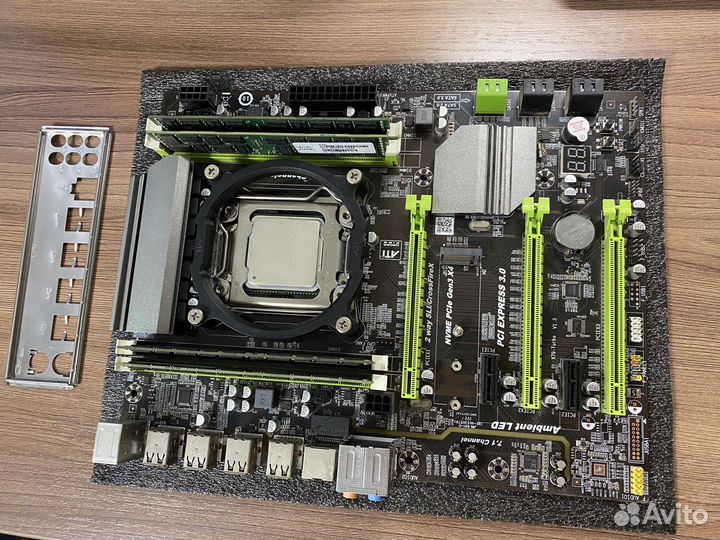 Материнская плата LGA2011 с Xeon E5 2689
